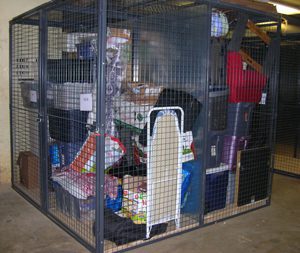 residential-storage-locker-in-apartment-basement