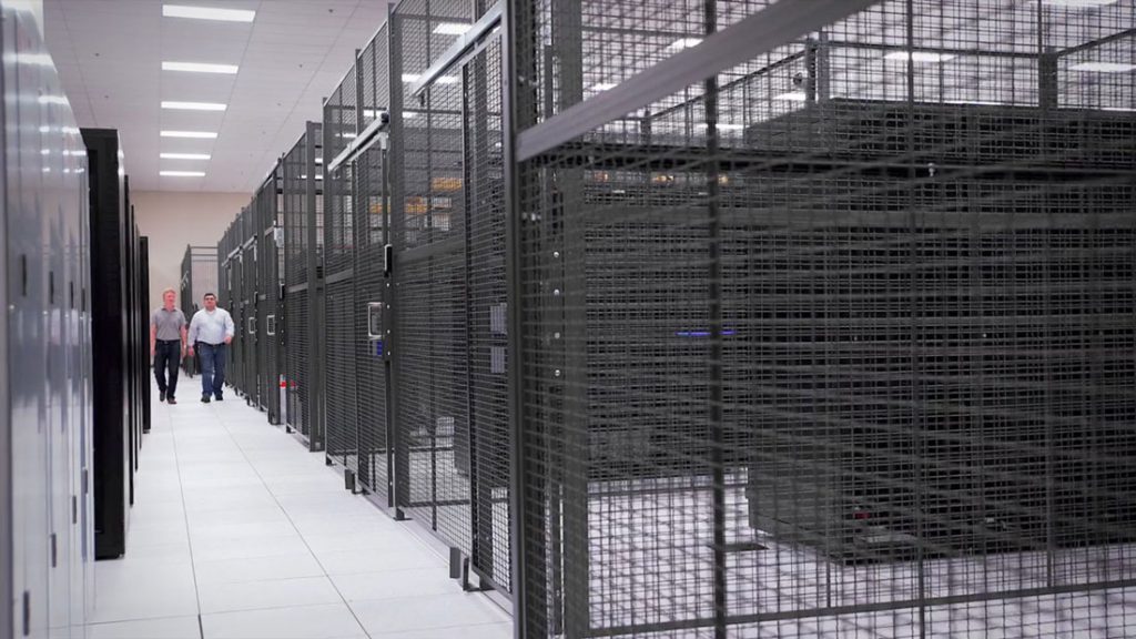 organized-data-center2x data center storage