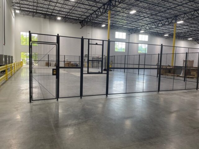 Grey 840 Woven Wire Hinged Door Patteron Pope Case Study 01