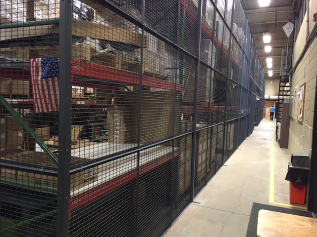 IMG_0330 wire partition cage