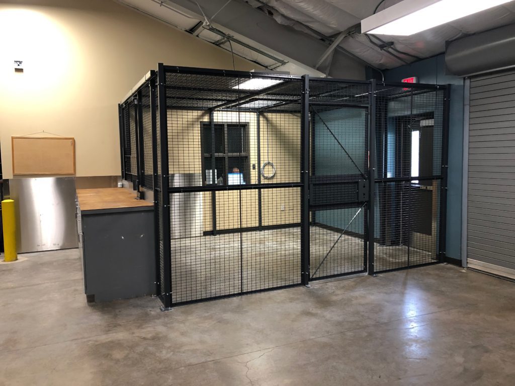 UT-Pickle UT Pickle Storage Cage