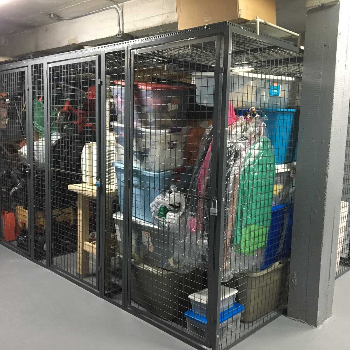 wire mesh locker cage with walk-in individual storage units