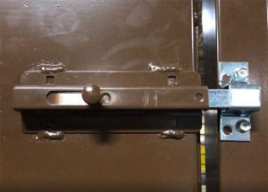 WireCrafters-Holding-Cell-Slide-Lock
