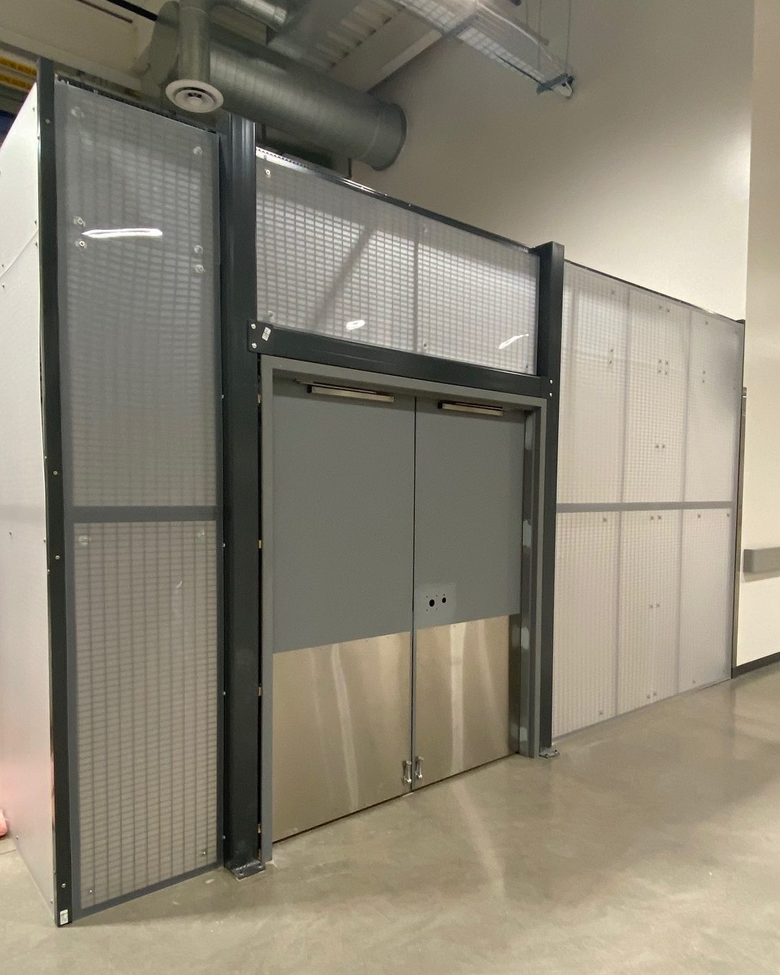 WireCrafters-Wire-Partition-Lynch-Material-Handling-Case-Study4864 Secure Wire Partitions